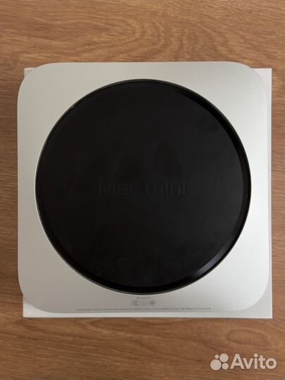 Mac mini M2