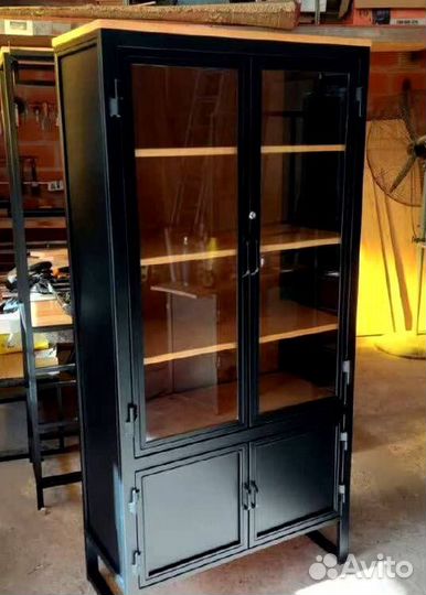 Шкаф мужской в стиле лофт для офиса, бара, дома, р