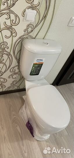 Унитаз с бачком