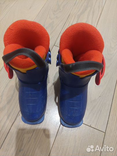 Горнолыжные ботинки детские 16