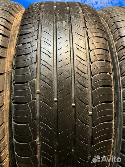 Michelin Latitude Tour HP 215/65 R16