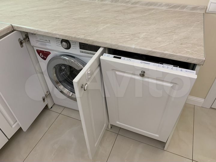 2-к. квартира, 58 м², 9/17 эт.