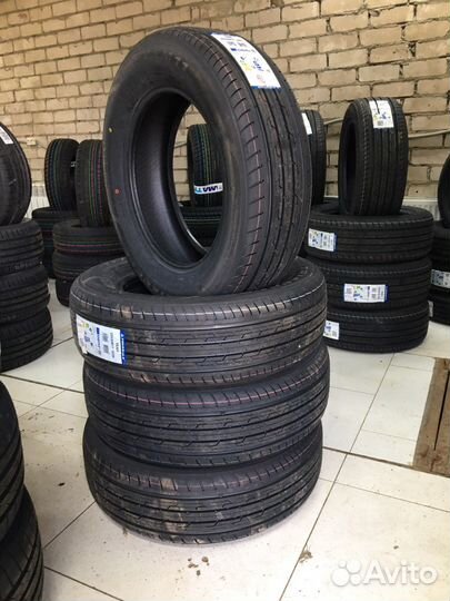 Triangle TE301 225/65 R17 102H