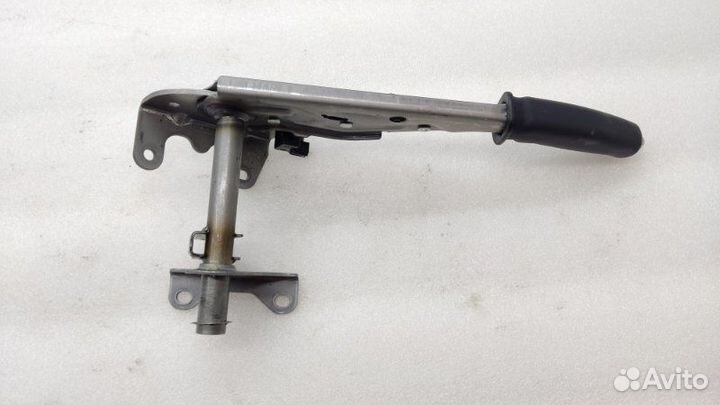 Рычаг стояночного тормоза Toyota Land Cruiser