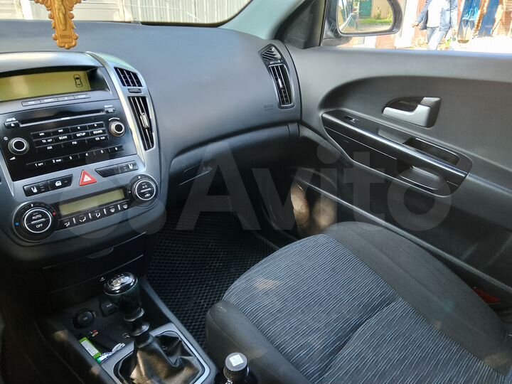 Машиноместо, 10 м²