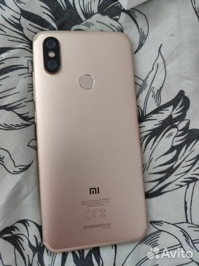 Xiaomi Mi A2, 4/64 ГБ