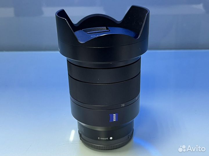 Объектив Sony E 24-70mm f/4.0 ZA OSS