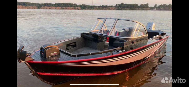 Ветровое стекло на лодку