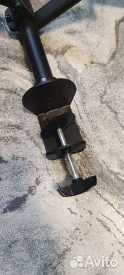 Кронштейн для мониторов