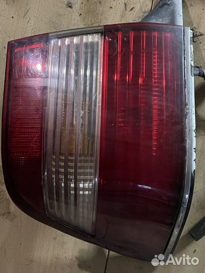 Стоп-сигнал Toyota Crown jZS 151, задний левый