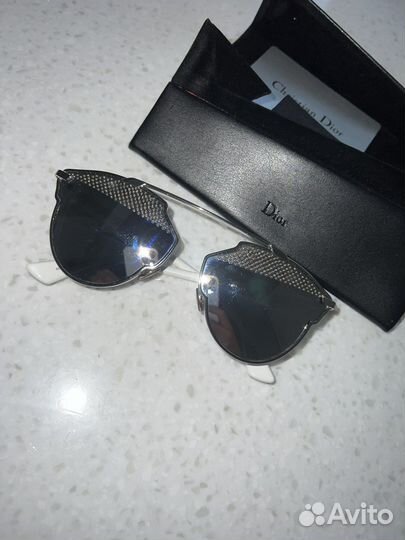 Солнцезащитные очки dior