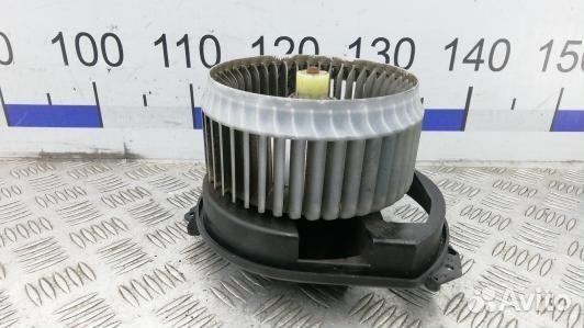 Моторчик печки jeep cherokee KL (4BA11KK01)