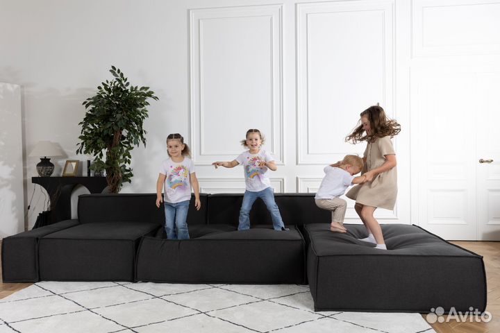 Диван со спальным местом 4400х1800 мм