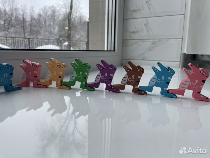 Монтессори развивающие пособия дерево