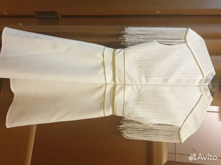 Платье праздничное