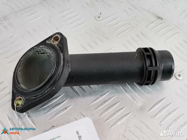 Корпус термостата Volkswagen Passat B3 1997