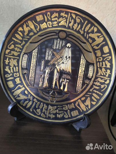 Тарелка настенная, настольная