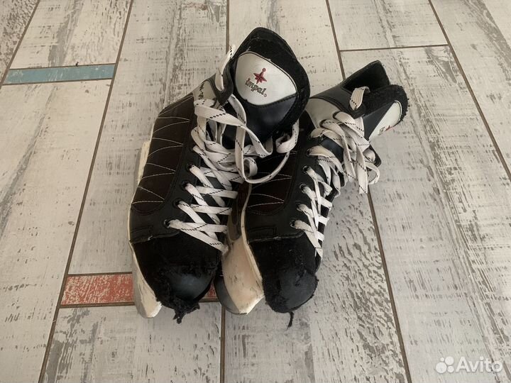 Коньки хоккейные 39 размер