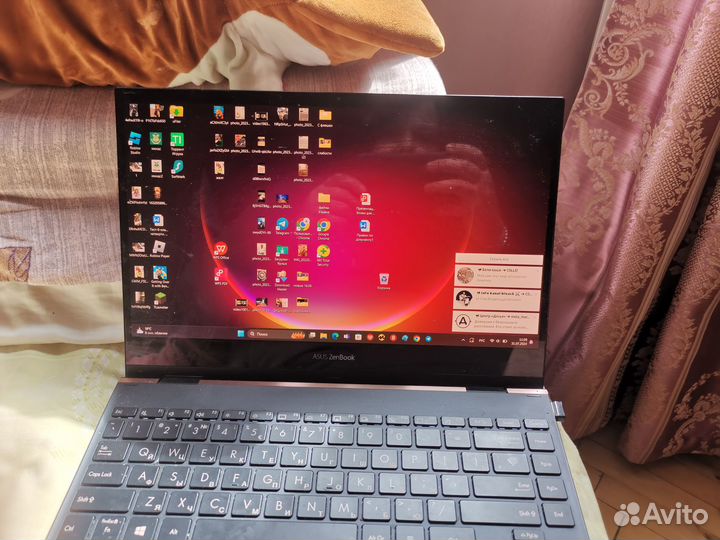 Asus Zenbook Flip E13 приезжайте UX371E