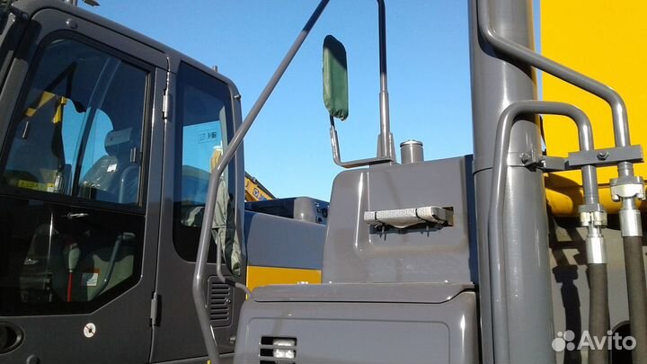 Гусеничный экскаватор XCMG XE335C, 2024