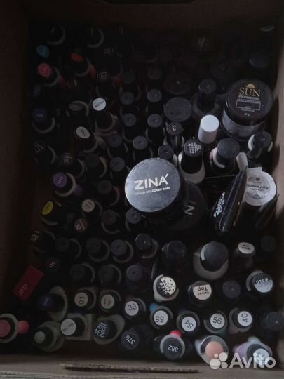 Гель лаки и лампа для маникюра