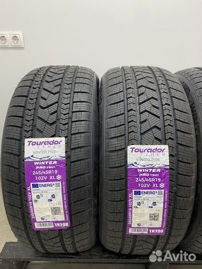 Tourador Winter Pro TSU1 245/45 R19 99V