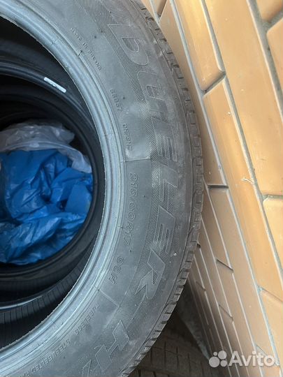 Bridgestone Dueler A/T 215/60 R17