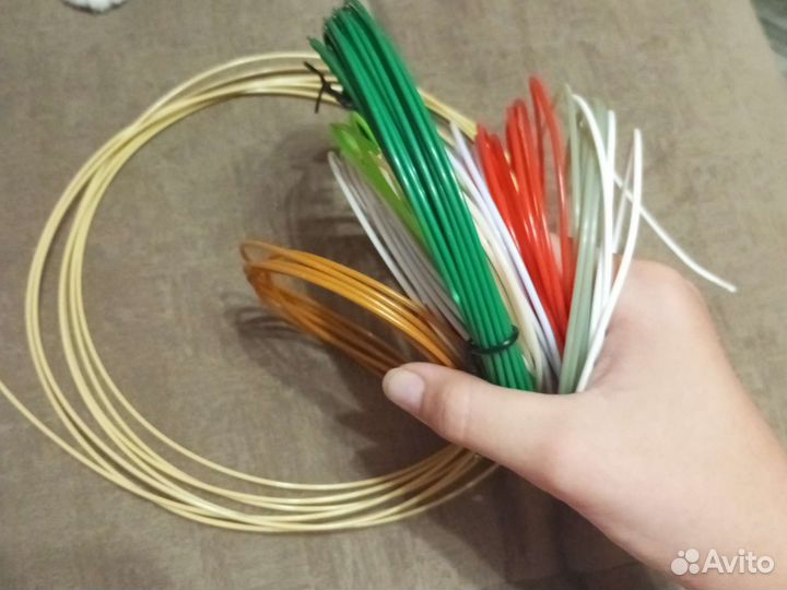 9 цветов для 3D ручки