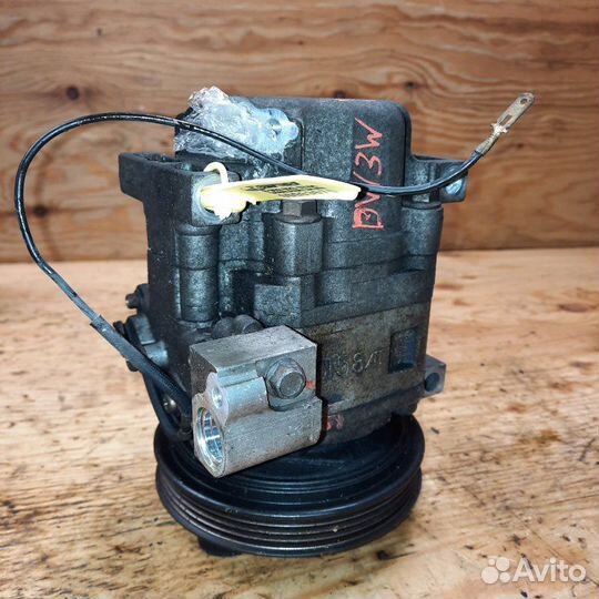 Компрессор кондиционера Mazda Demio DW3W B3E 2000