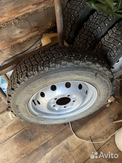 Зимние колеса на ниву r16