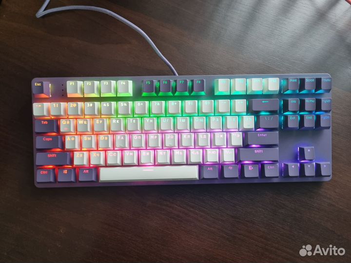 Игровая механическая клавиатура для компьютера