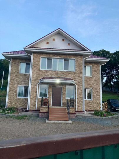 Коттедж 240 м² на участке 30 сот.