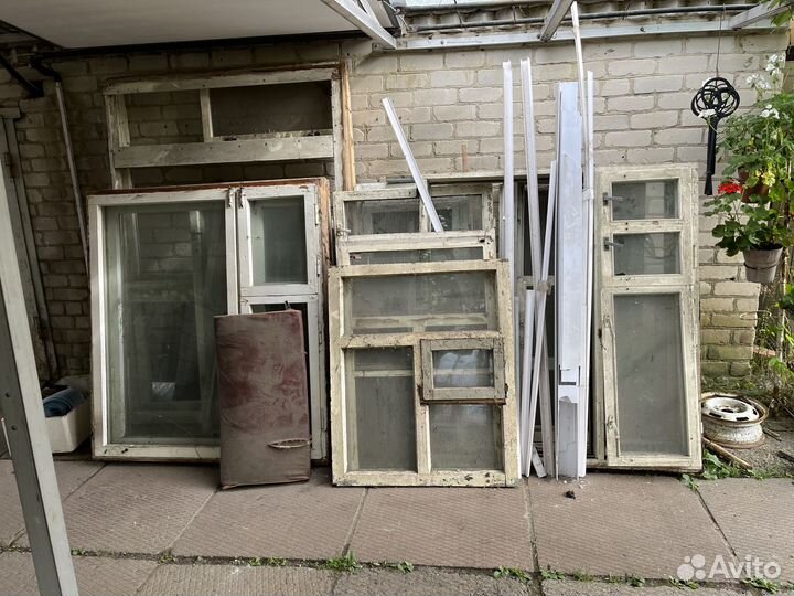 Отдаю бесплатно окна деревянные,самовывоз
