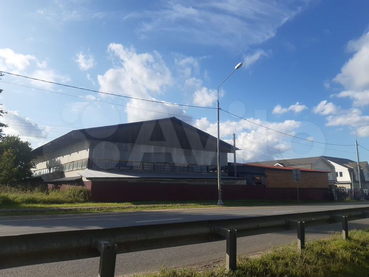 Торговое помещение, 350 м²