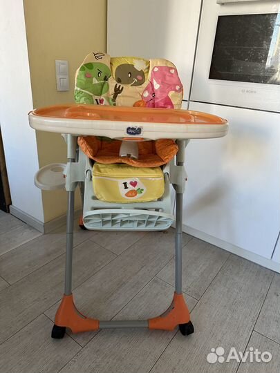 Стульчик для кормления chicco