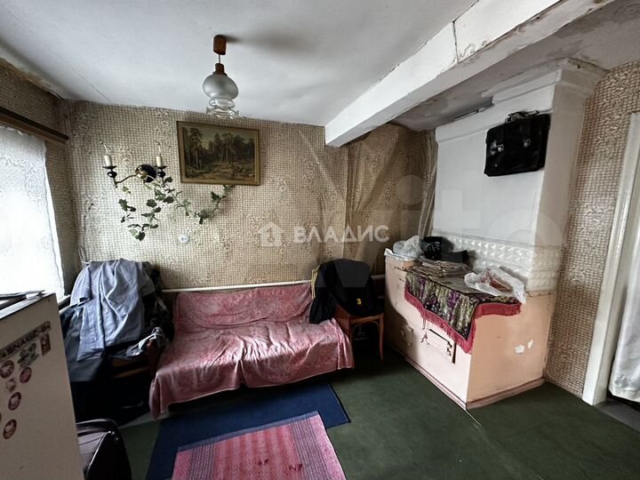 Дом 46 м² на участке 4 сот.