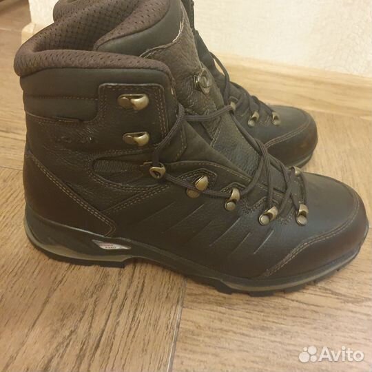Трекинговые ботинки lowa pinto gtx mid