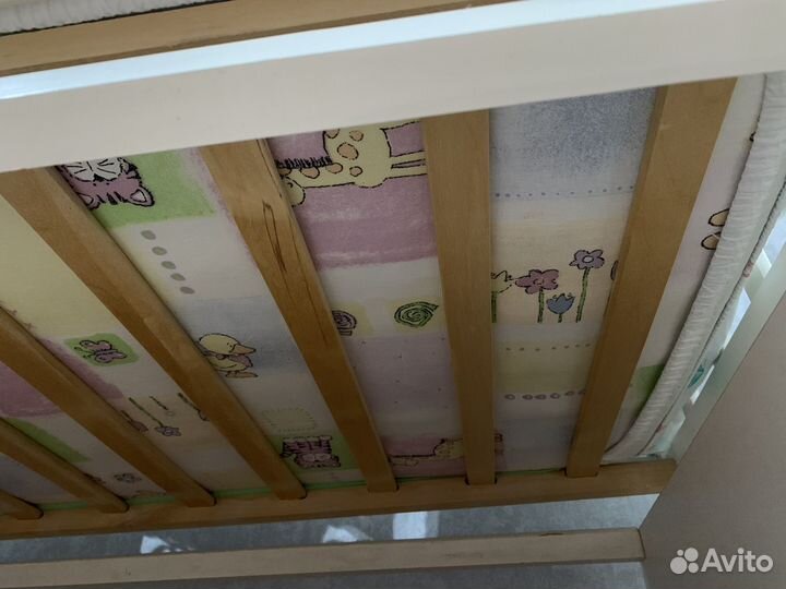 Детская кроватка с комплектом