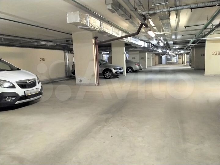 Машиноместо, 16 м²