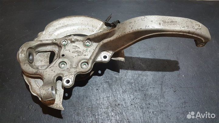 Кулак поворотный передний правый Jaguar Xe X760