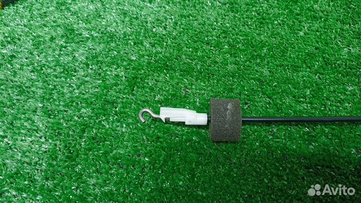 Трос открывания передней двери Audi Q5