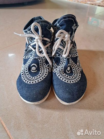 Джинсовые полусапожки