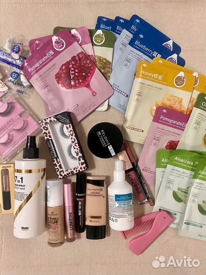 Набор косметики пакетом