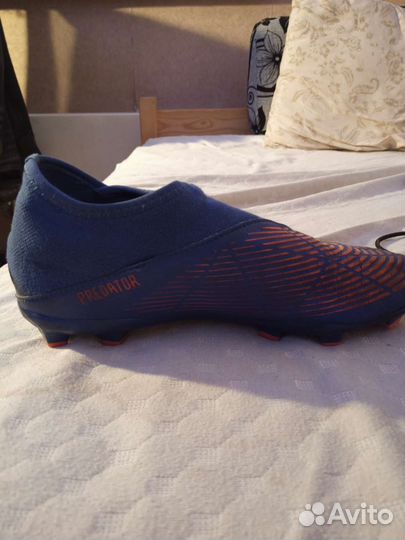 Бутсы adidas predator