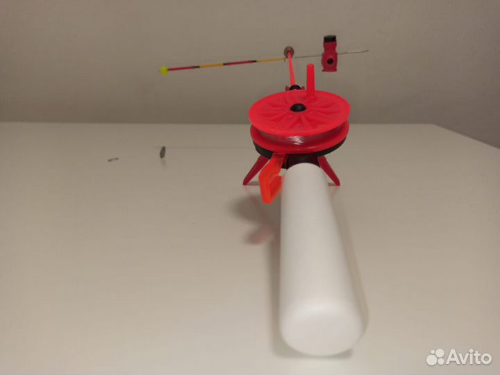 Электронный кивок Щербакова с зимней удочкой оснащ