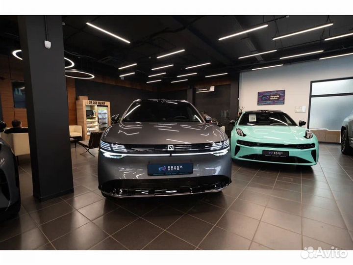 Zeekr 7X 646 л.с. AT, 2024