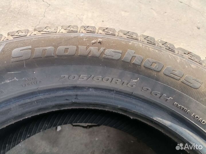 Kapsen SnowShoes AW33 205/55 R16