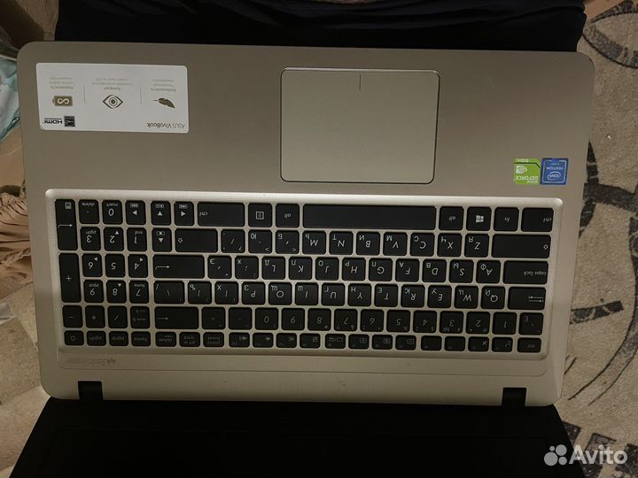 Ноутбук asus новый