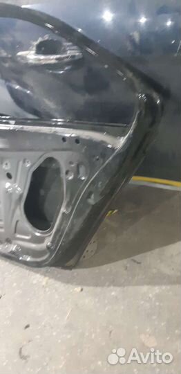 Дверь задняя правая на volkswagen polo liftback