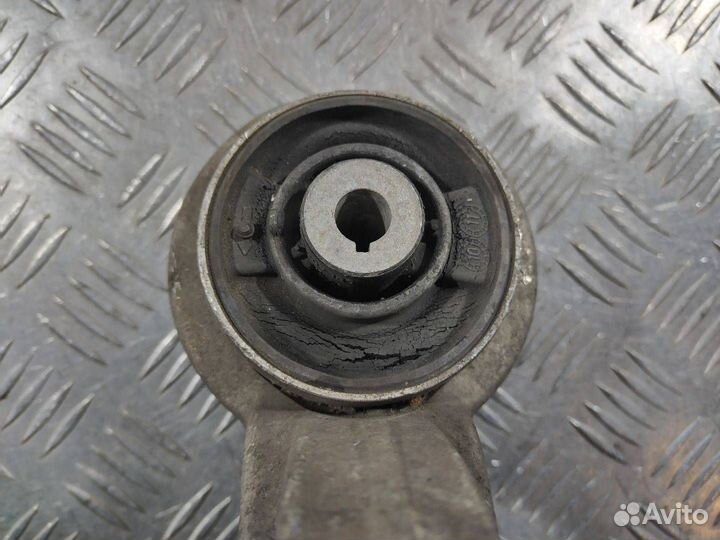 Рычаг передний правый нижний Audi Q5 8R 2012